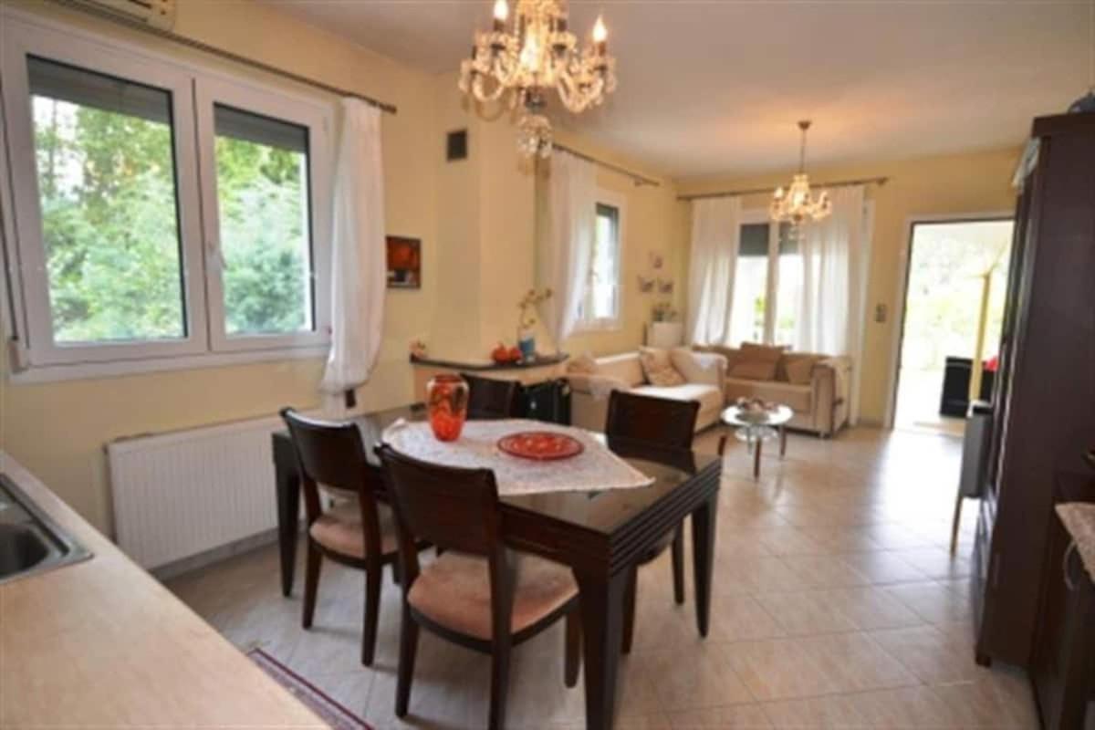 Alekos Apartment *